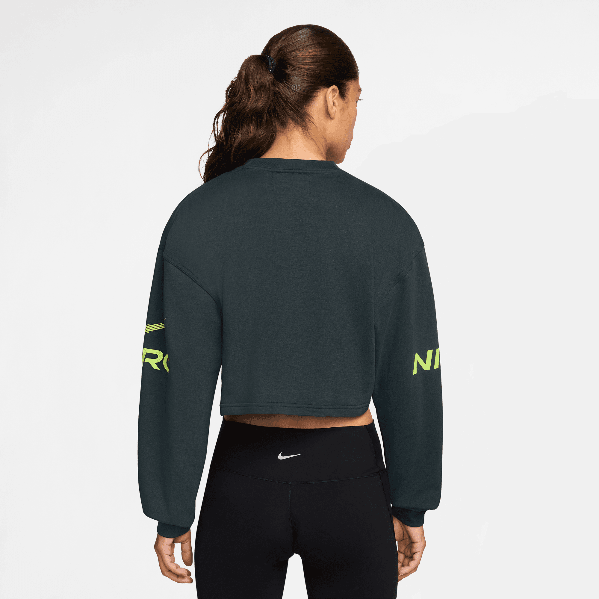 NIKE PRO WOMEN'S DRI-FIT LOOSE CREW-NECK FRENCH TERRY SWEATSHIRT