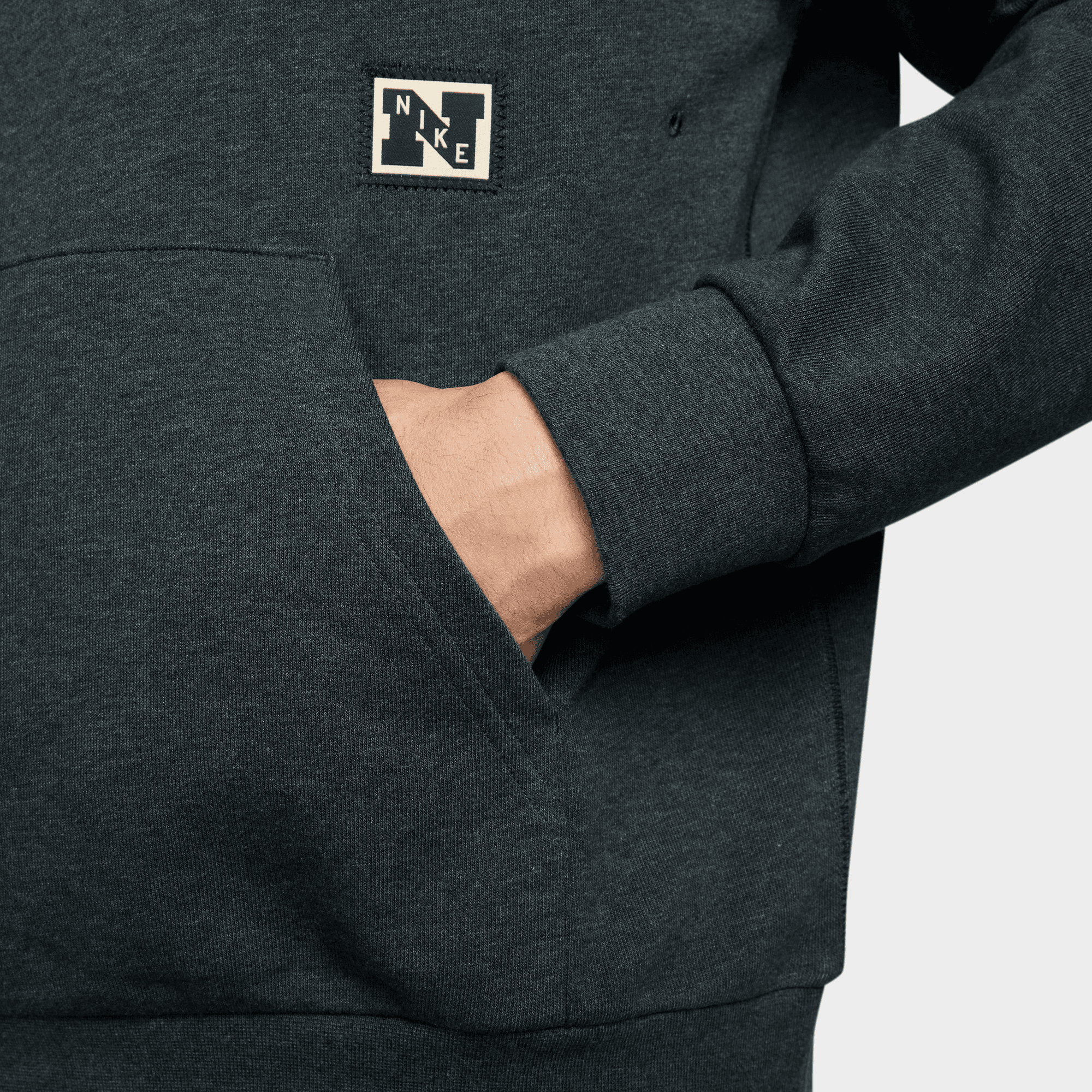 NIKE GYM HERITAGE MEN'S DRI-FIT FLEECE TRAINING TOP