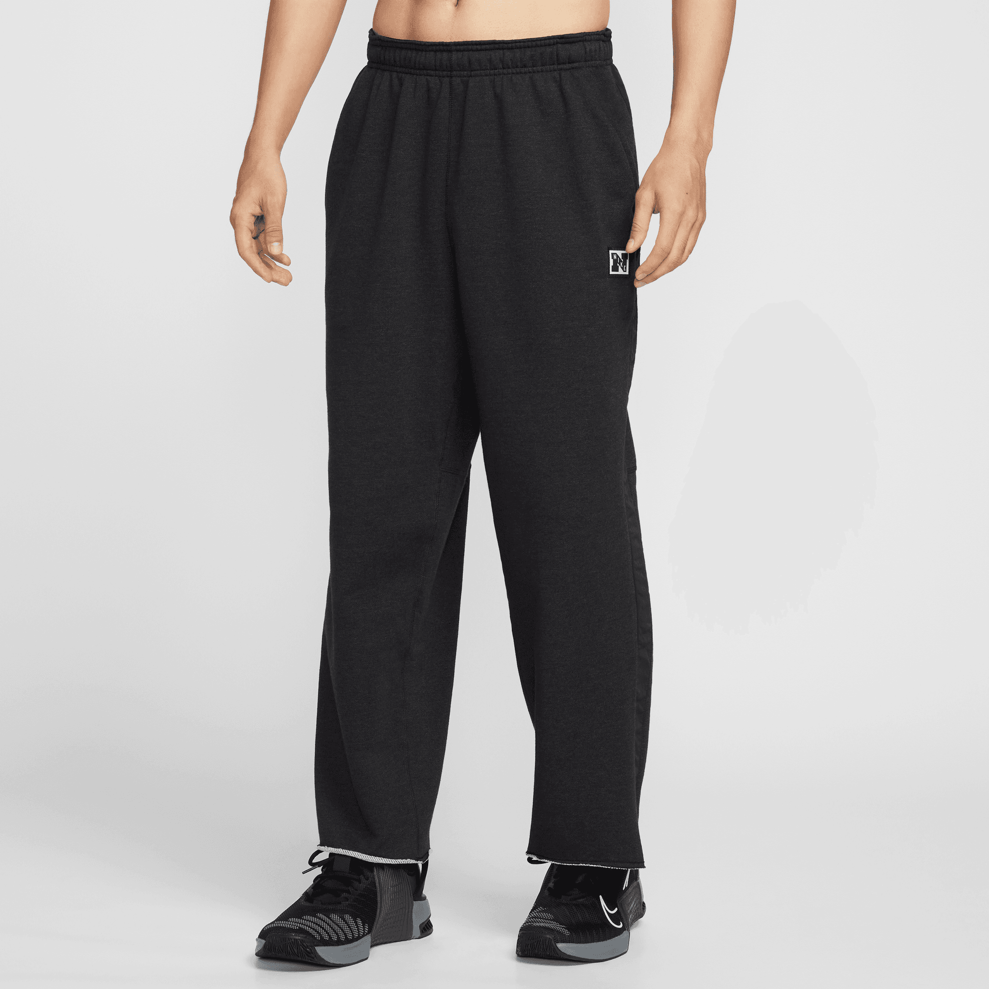 NIKE GYM HERITAGE MEN'S DRI-FIT FLEECE TRAINING PANTS