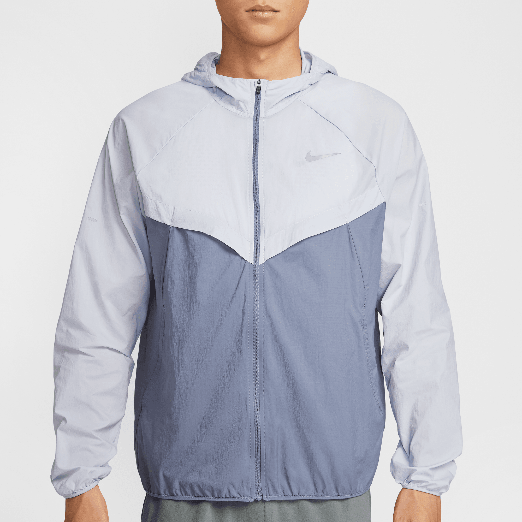 NIKE STRIDE MEN'S REPEL UV RUNNING JACKET