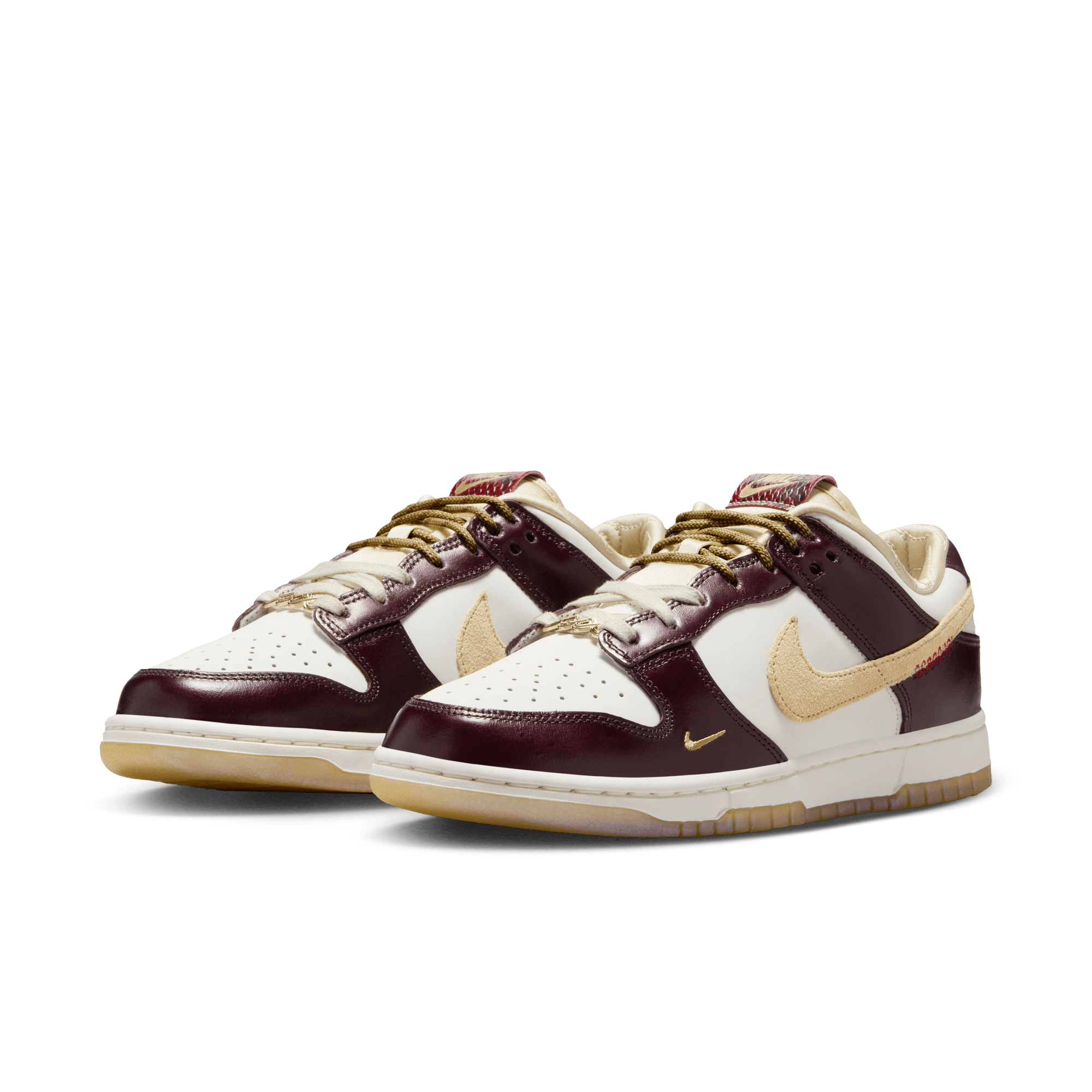 NIKE DUNK LOW LX WOMEN'S SHOES