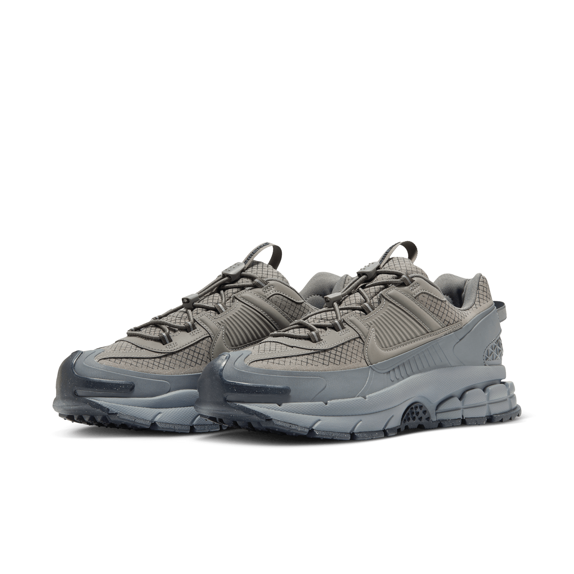 NIKE ZOOM VOMERO ROAM MEN'S SHOES