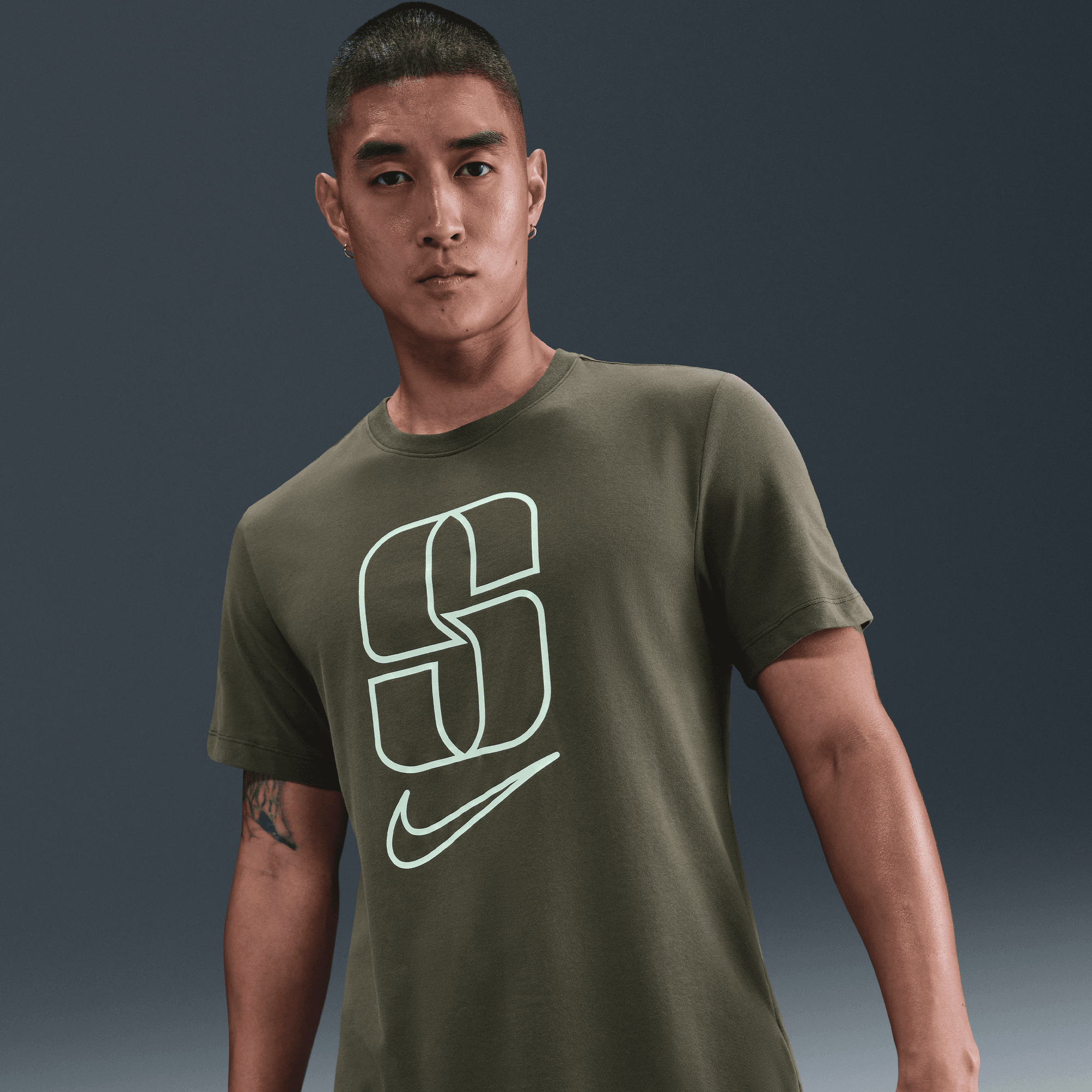 SABRINA MEN'S DRI-FIT BASKETBALL T-SHIRT