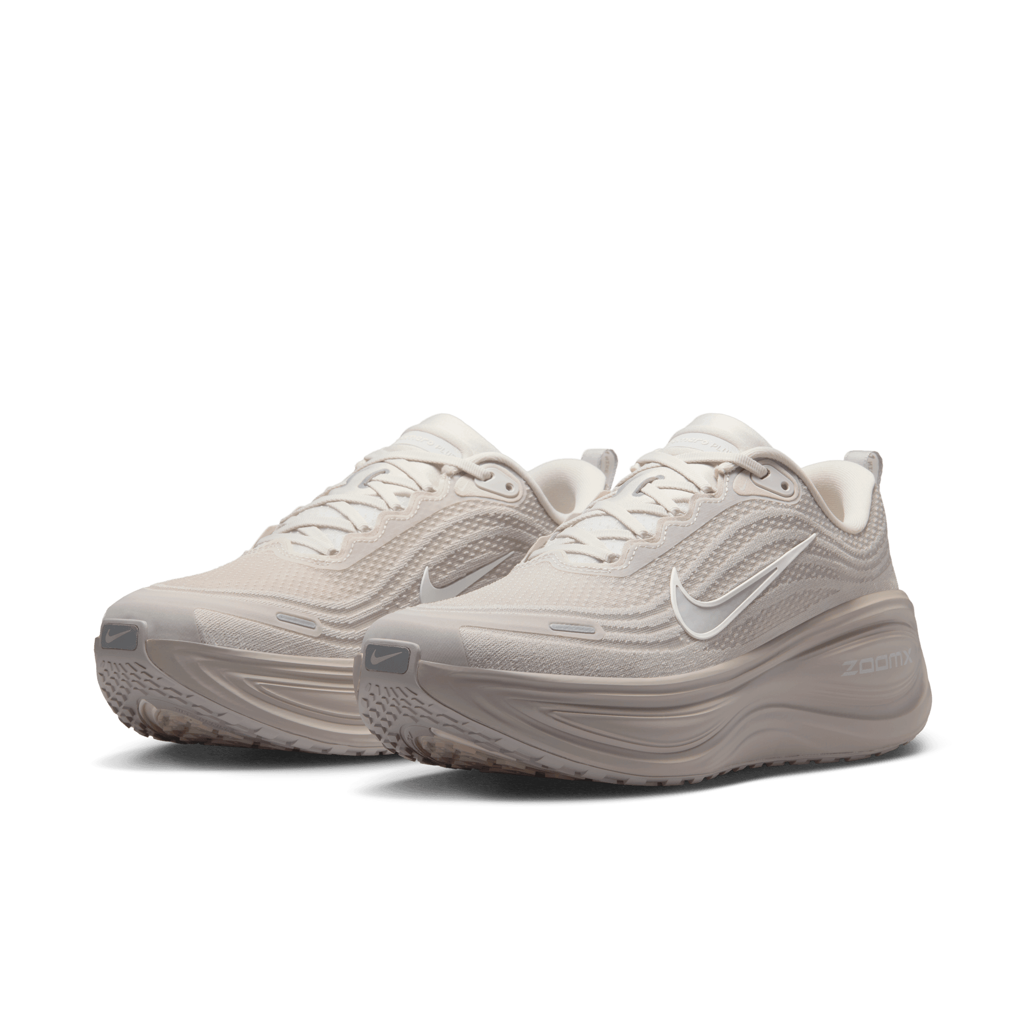 NIKE VOMERO PLUS MEN'S ROAD RUNNING SHOES