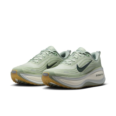 NIKE VOMERO PLUS MEN'S ROAD RUNNING SHOES