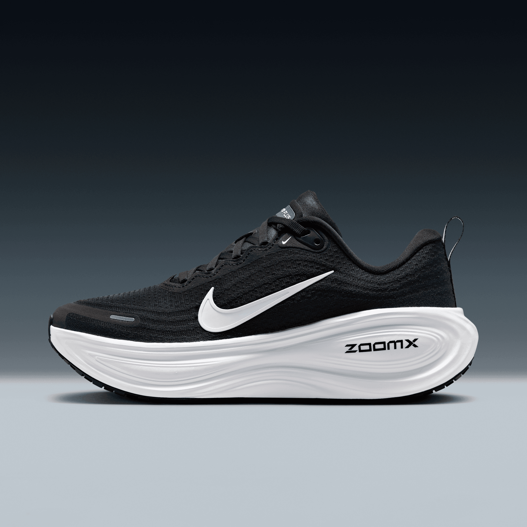 NIKE VOMERO PLUS WOMEN'S ROAD RUNNING SHOES