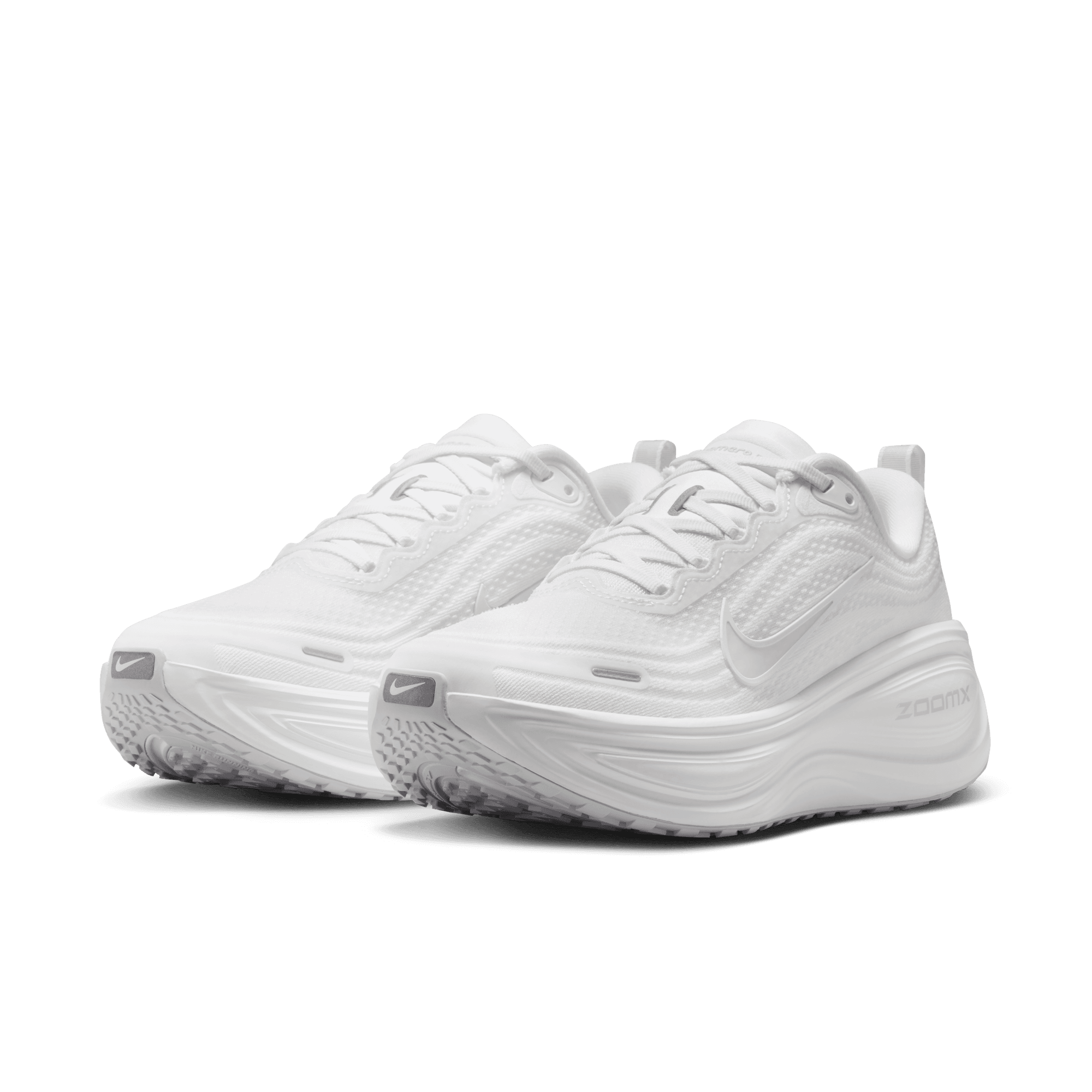 NIKE VOMERO PLUS WOMEN'S ROAD RUNNING SHOES