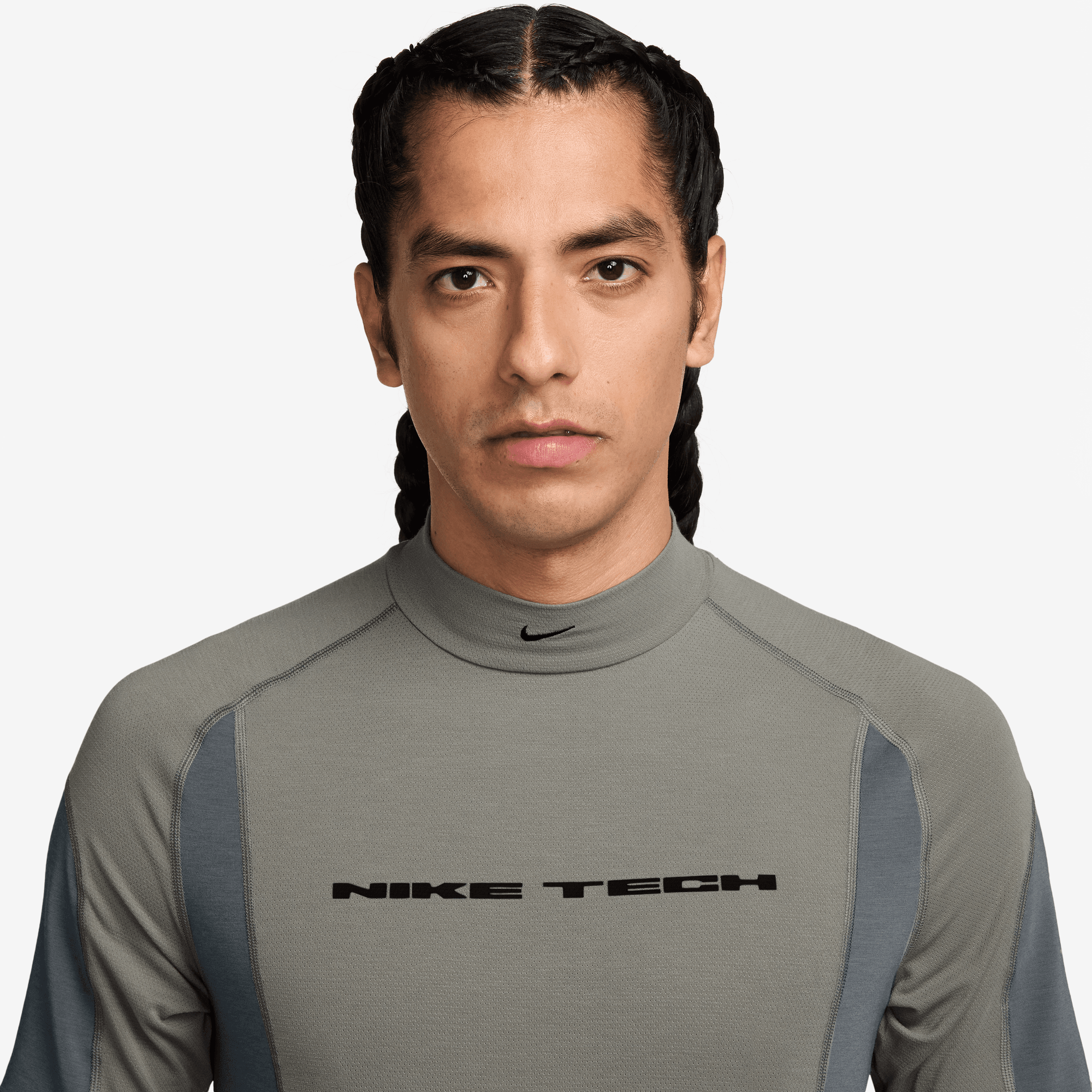 NIKE TECH MEN'S SHORT-SLEEVE TOP