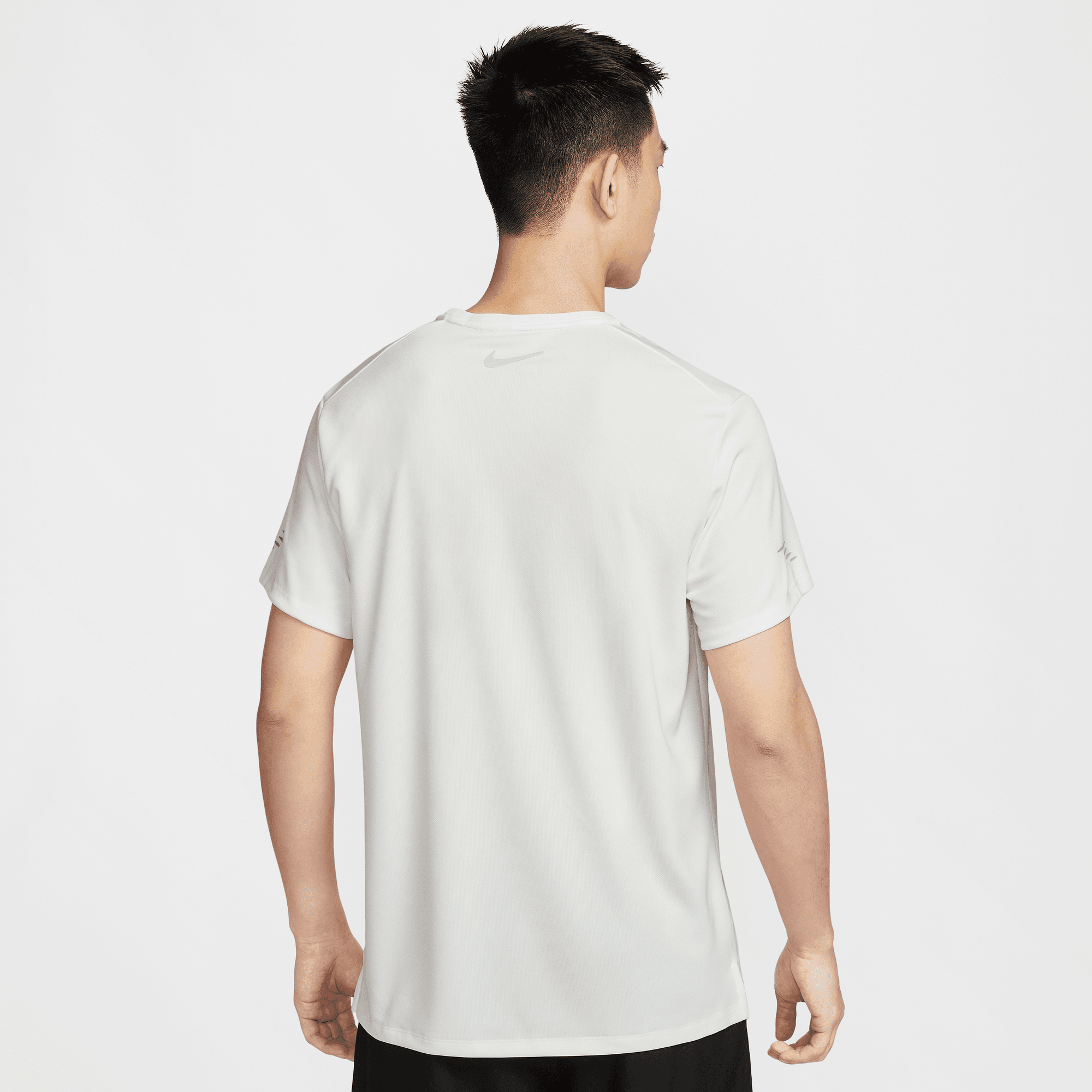 NIKE MILER FLASH MEN'S DRI-FIT UV SHORT-SLEEVE RUNNING TOP