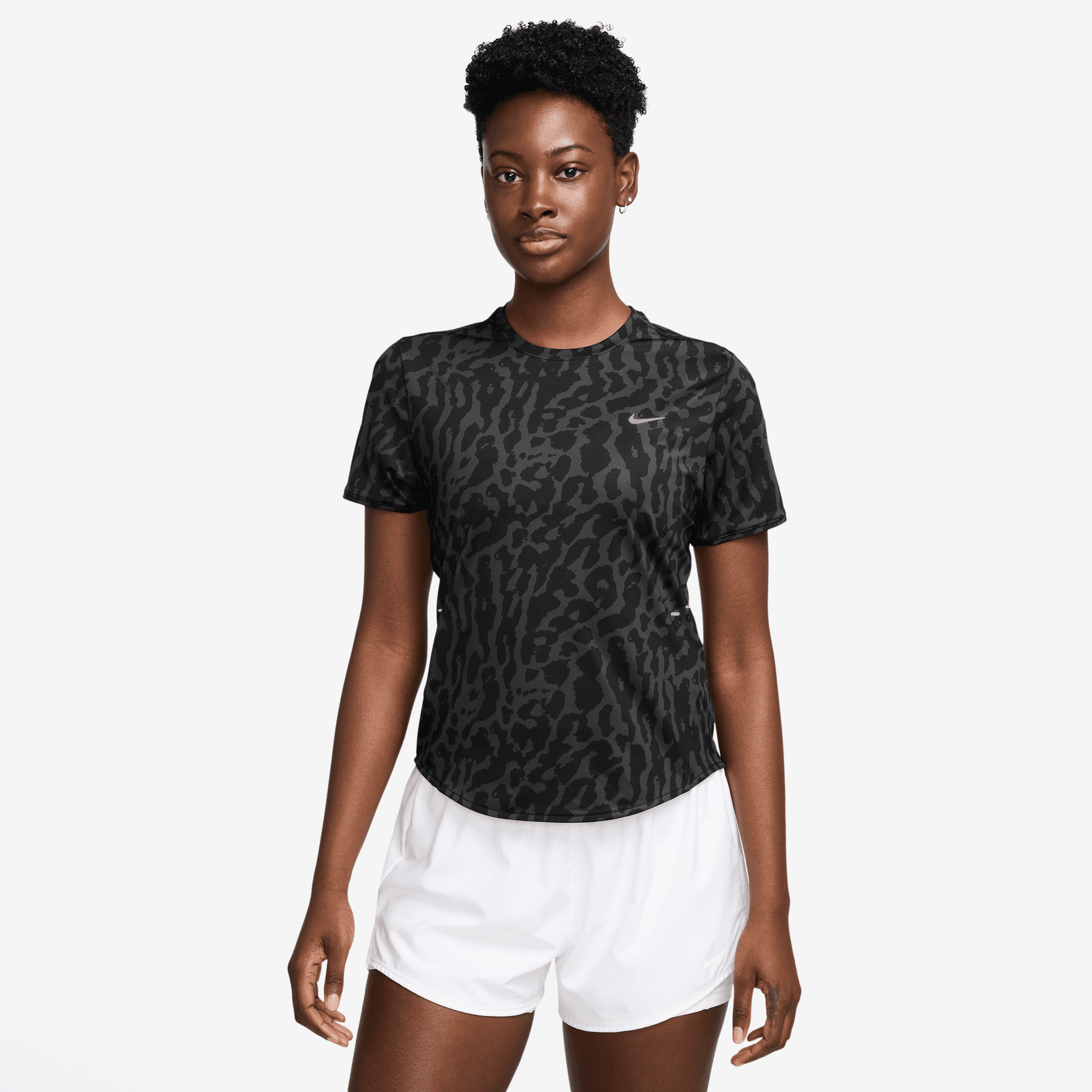 NIKE SWIFT WOMEN'S DRI-FIT SHORT-SLEEVE RUNNING TOP