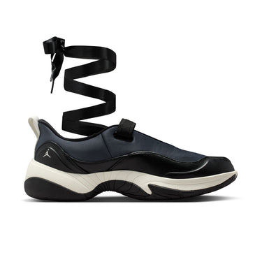 WOMEN'S JORDAN POINTE