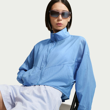 NIKE SPORTSWEAR WOMEN'S OVERSIZED LIGHTWEIGHT RIPSTOP JACKET