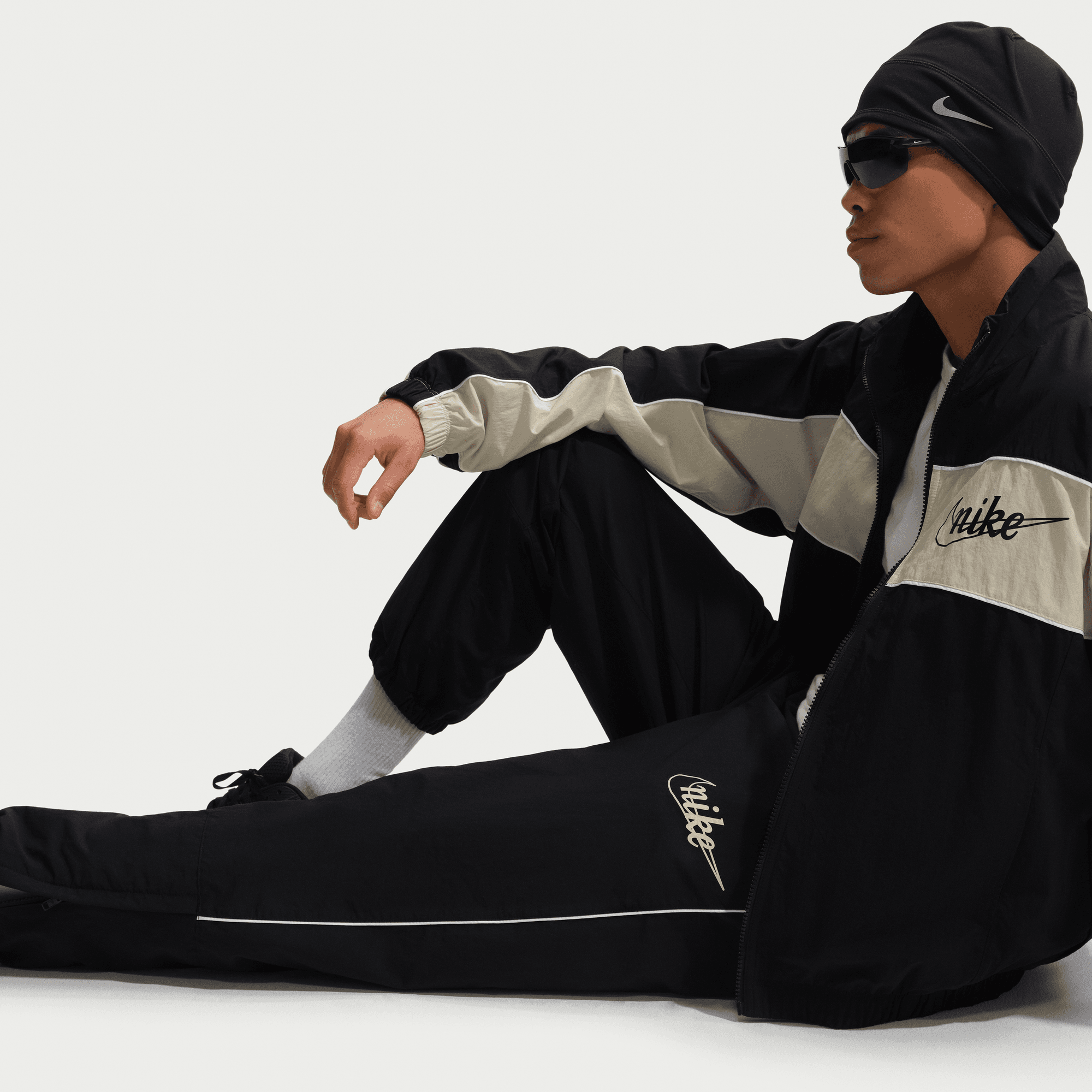 NIKE SPORTSWEAR CLUB MEN'S LIGHTWEIGHT PANTS