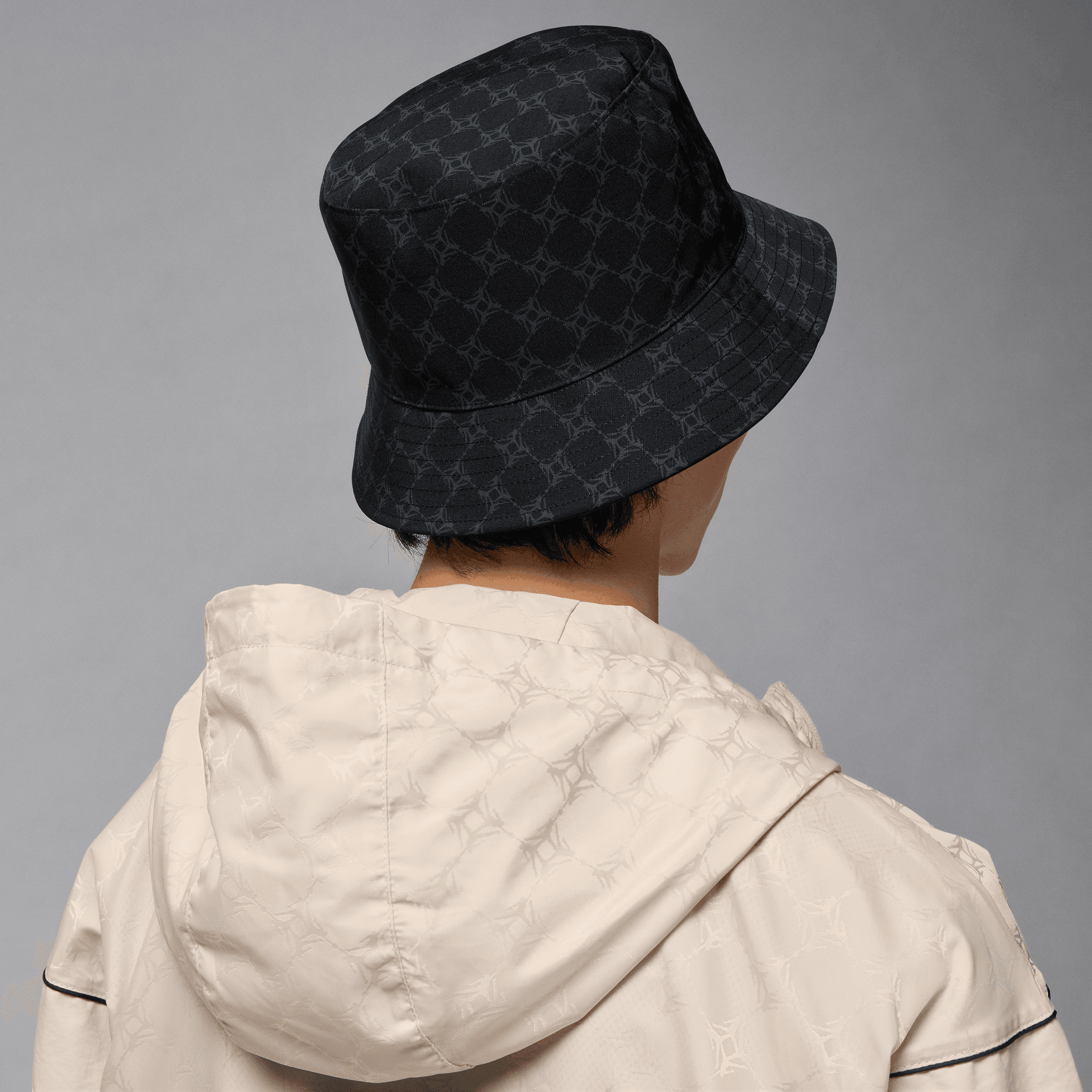 JORDAN APEX REVERSIBLE BUCKET HAT