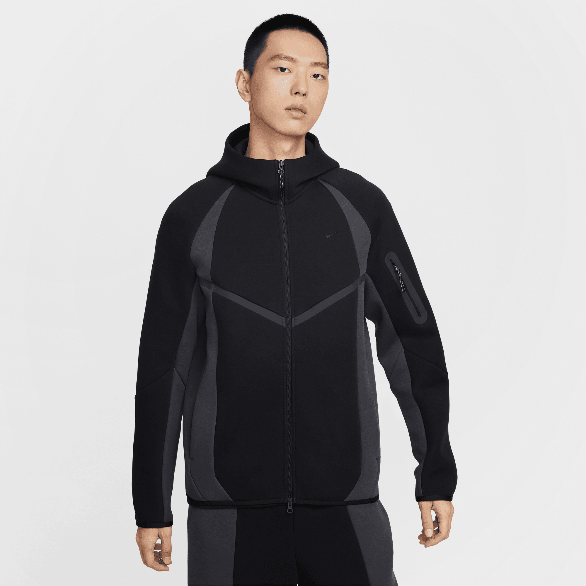 NIKE TECH MEN'S FULL-ZIP FLEECE WINDRUNNER JACKET