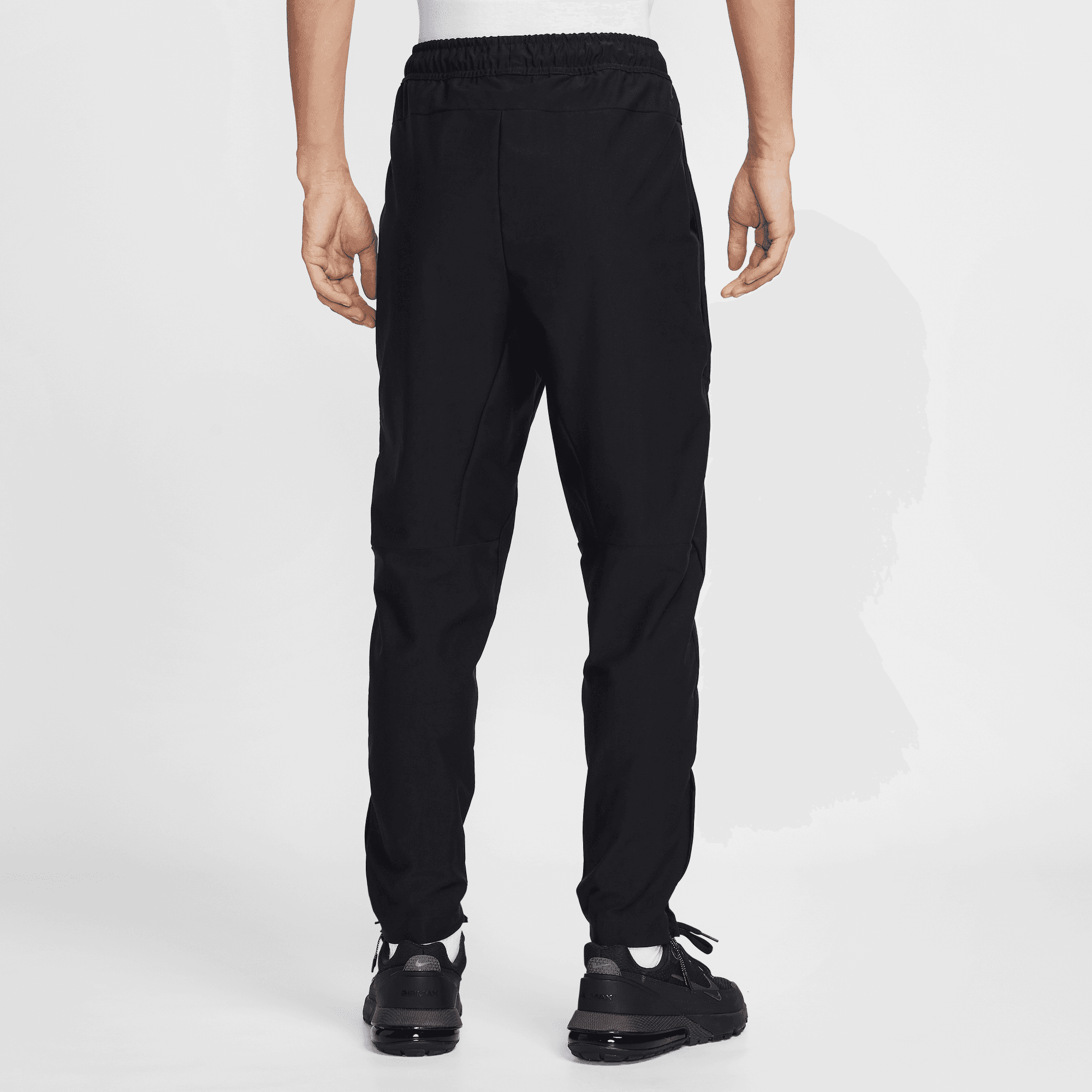 NIKE TECH MEN'S DRI-FIT SHORI KNIT PANTS