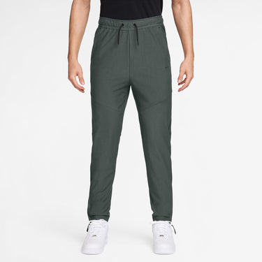 NIKE TECH MEN'S DRI-FIT SHORI KNIT PANTS