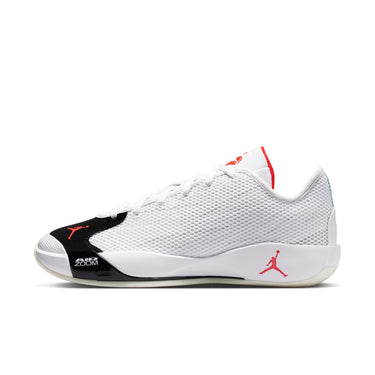 LUKA 77 PF BASKETBALL SHOES