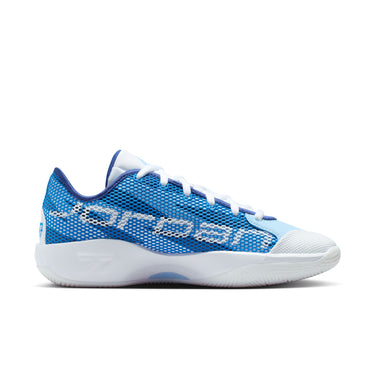 LUKA 77 PF BASKETBALL SHOES