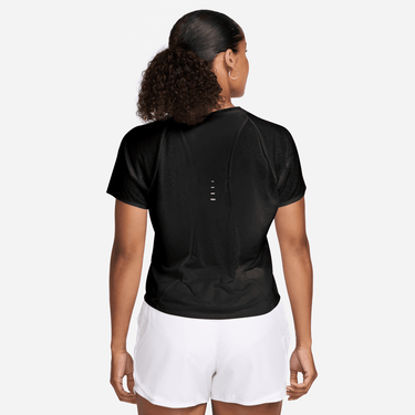 AS WOMEN'S NIKE SWIFT NVLT BREATHE SHORT-SLEEVE TOP
