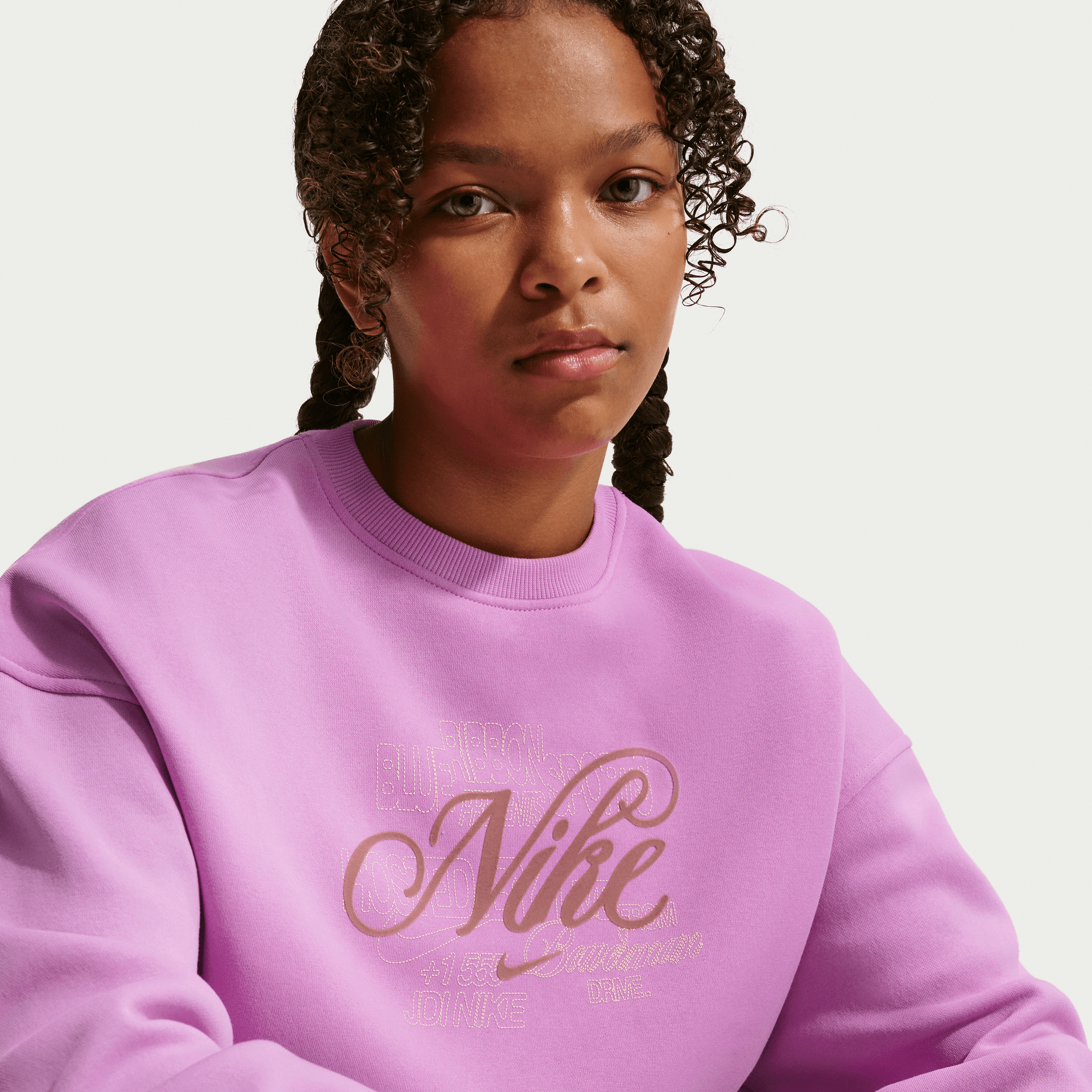 NIKE SPORTSWEAR CLUB FLEECE BIG KIDS' (GIRLS') BOXY CREW-NECK SWEATSHIRT
