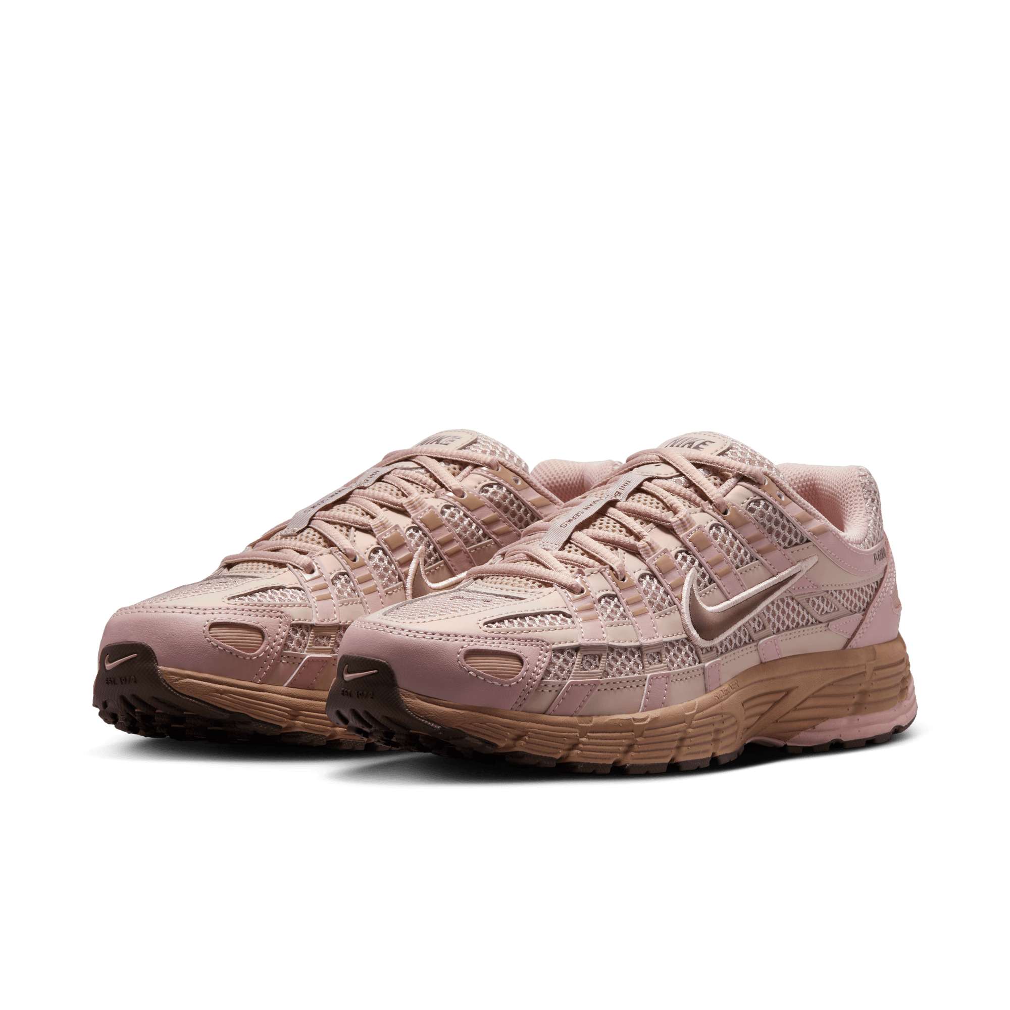 NIKE P-6000 SE WOMEN'S SHOES
