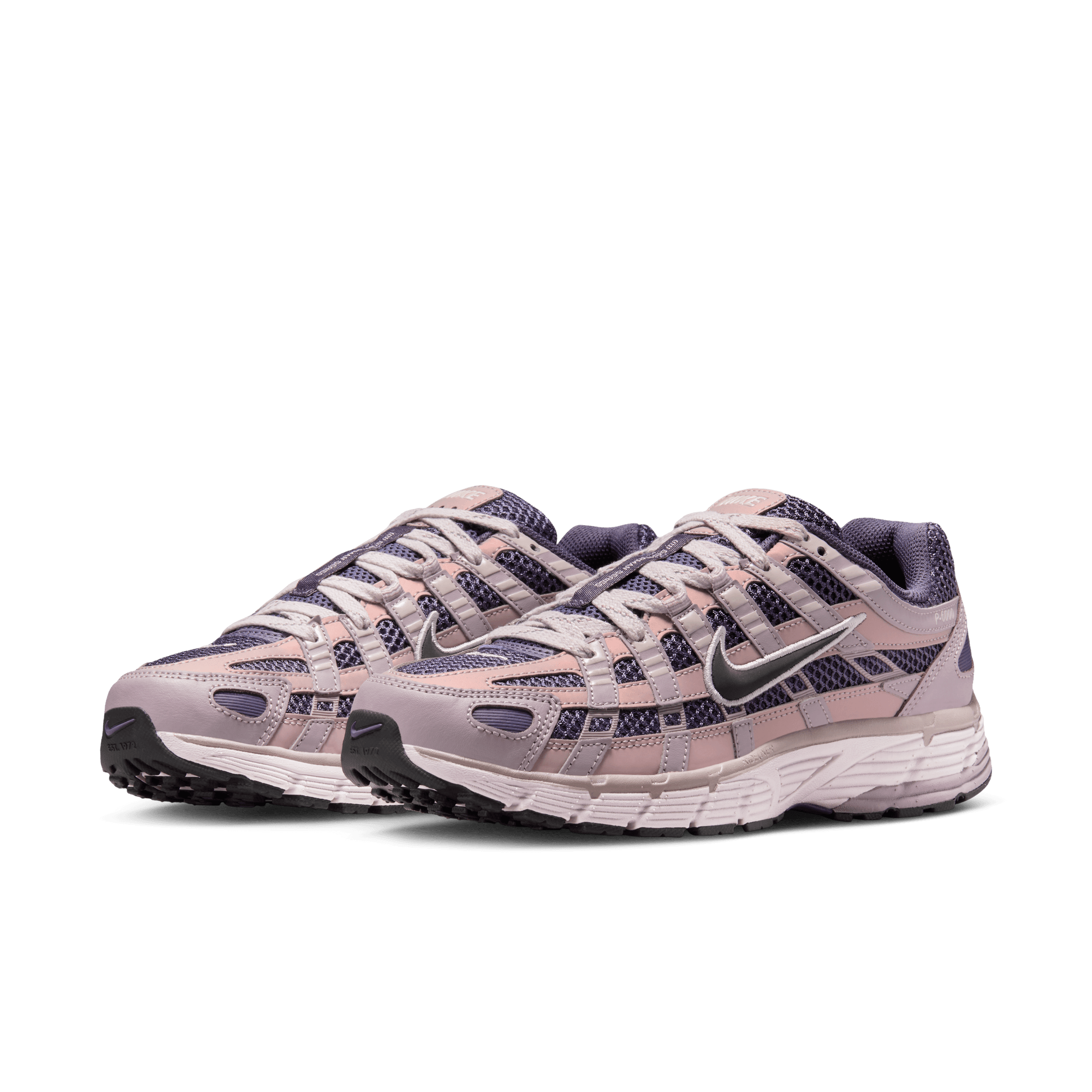 NIKE P-6000 SE WOMEN'S SHOES