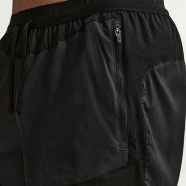 NIKE STRIDE MEN'S DRI-FIT 5" BRIEF-LINED RUNNING SHOR S