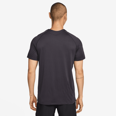 NIKE STRIDE MEN'S DRI-FIT ADV SHORT-SLEEVE RUNNING TOP