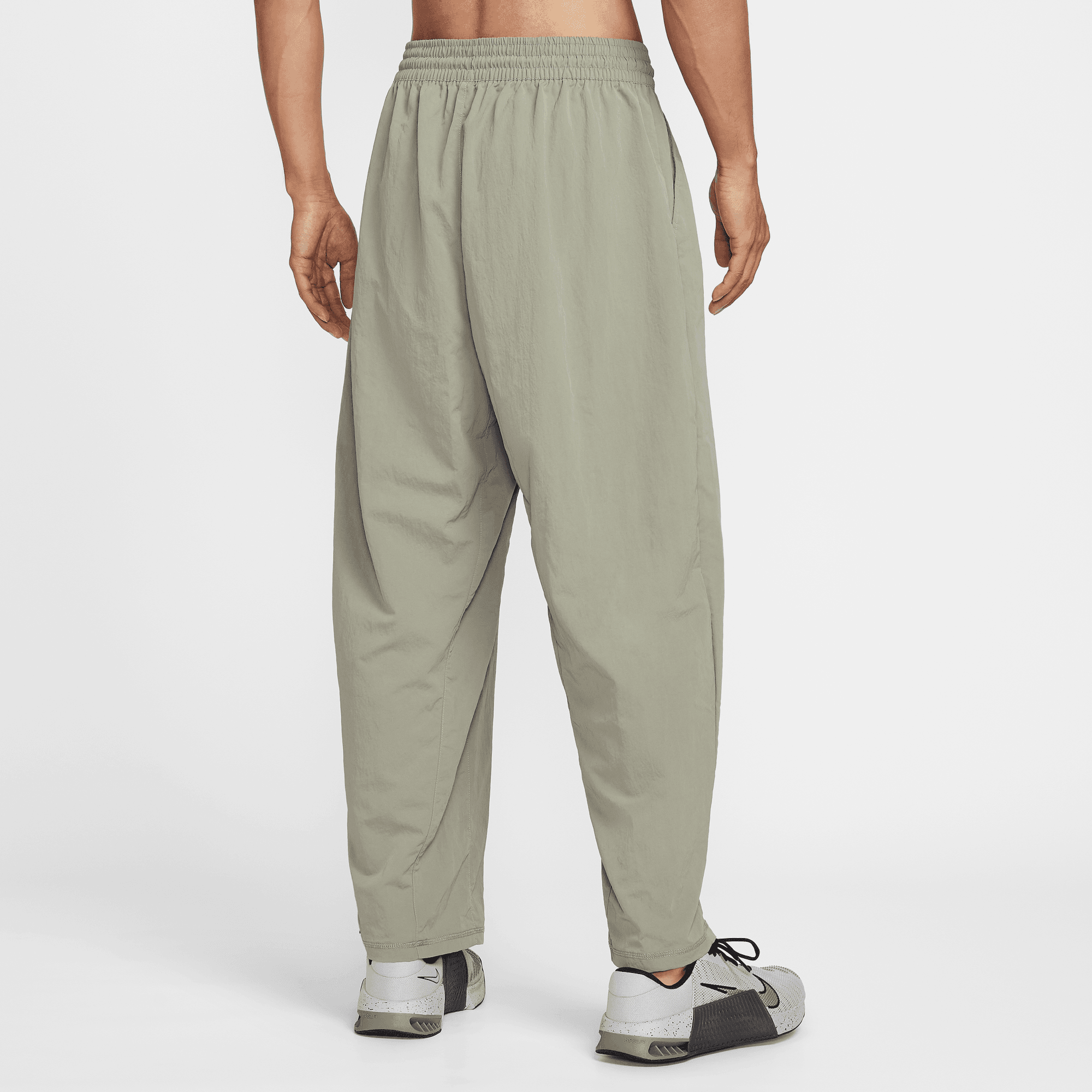 NIKE MEN'S N.A.C. DRI-FIT WOVEN TRAINING PANTS