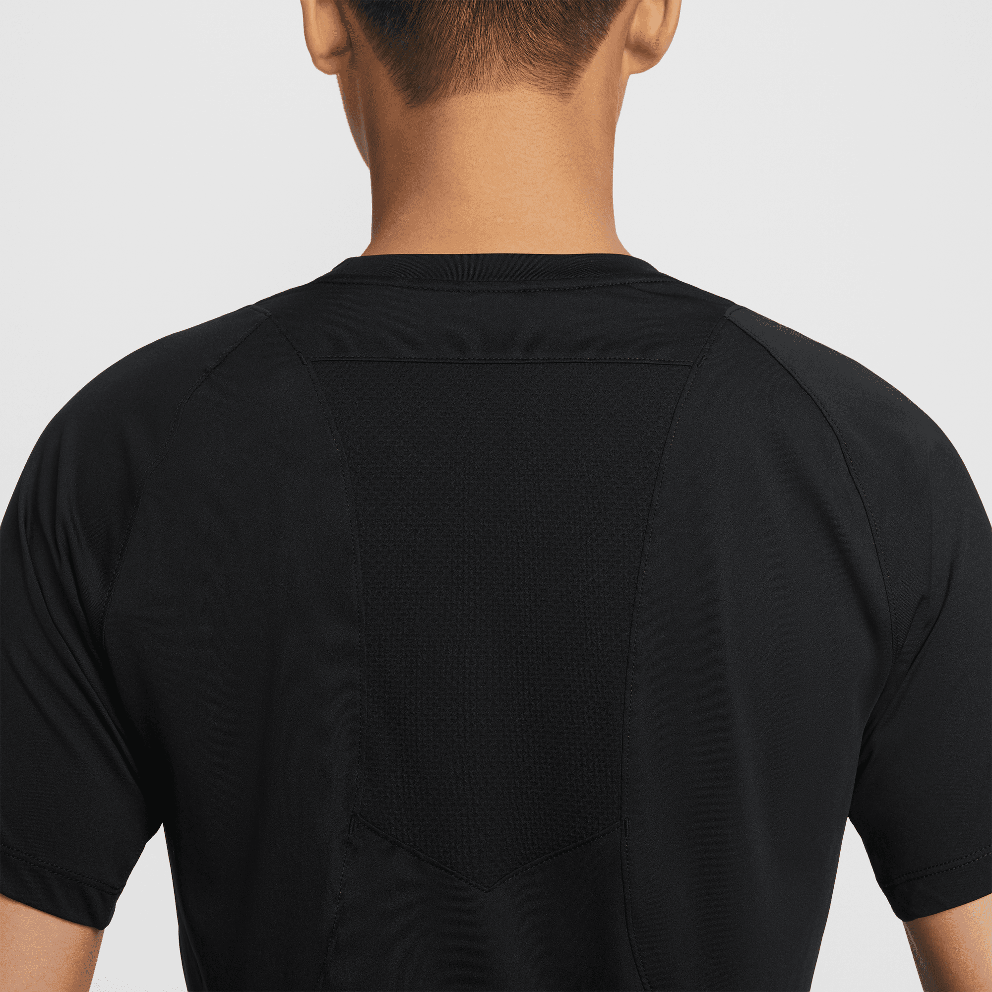 NIKE PRO TRAINING MEN'S DRI-FIT ADV SHORT-SLEEVE TOP