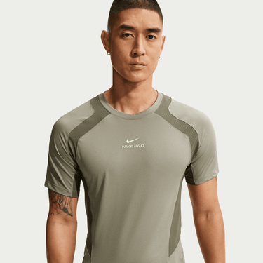 NIKE PRO TRAINING MEN'S DRI-FIT ADV SHORT-SLEEVE TOP