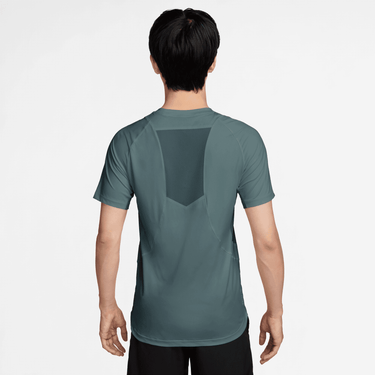 NIKE PRO TRAINING MEN'S DRI-FIT ADV SHORT-SLEEVE TOP