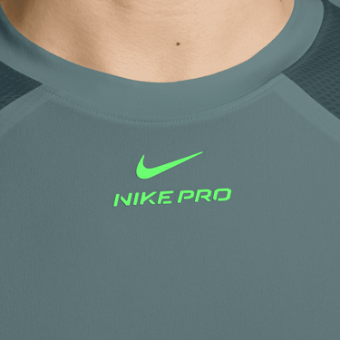 NIKE PRO TRAINING MEN'S DRI-FIT ADV SHORT-SLEEVE TOP