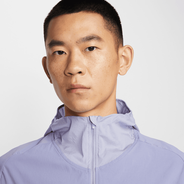 NIKE STRIDE MEN'S REPEL RUNNING JACKET