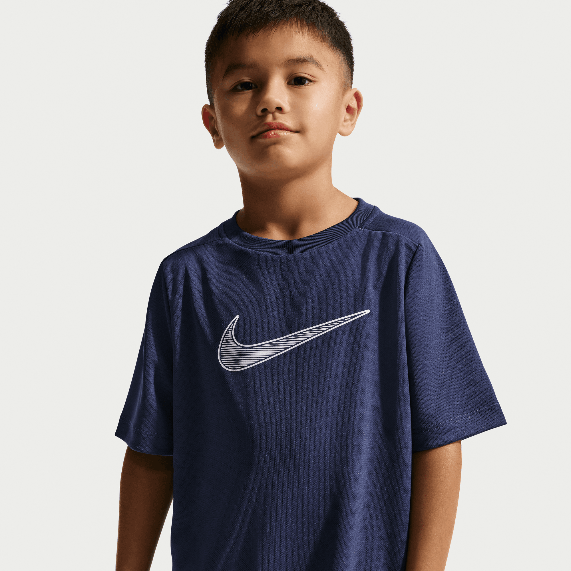 NIKE MULTI BIG KIDS' (BOYS') DRI-FIT SHORT-SLEEVE TRAINING TOP