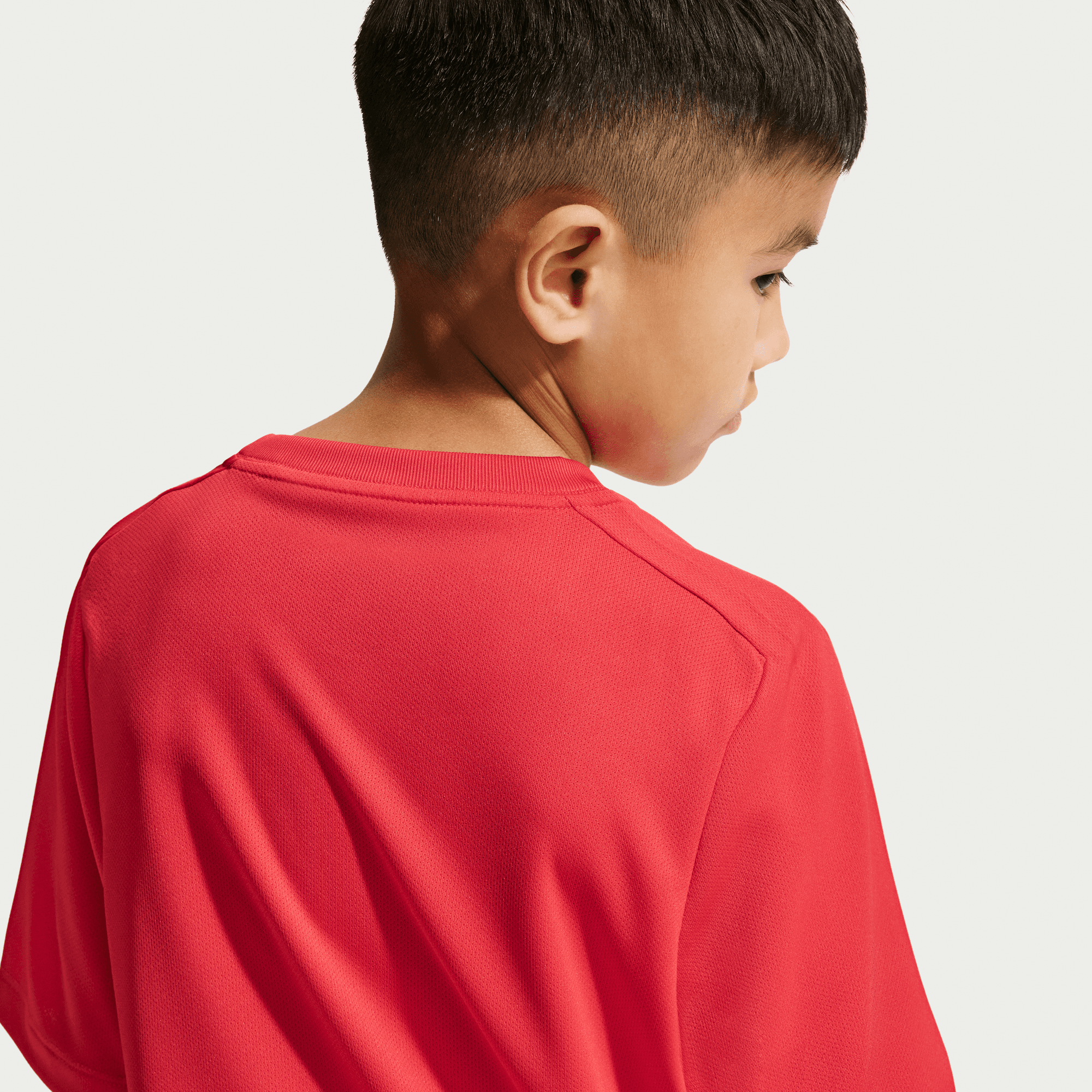 NIKE MULTI BIG KIDS' (BOYS') DRI-FIT SHORT-SLEEVE TRAINING TOP