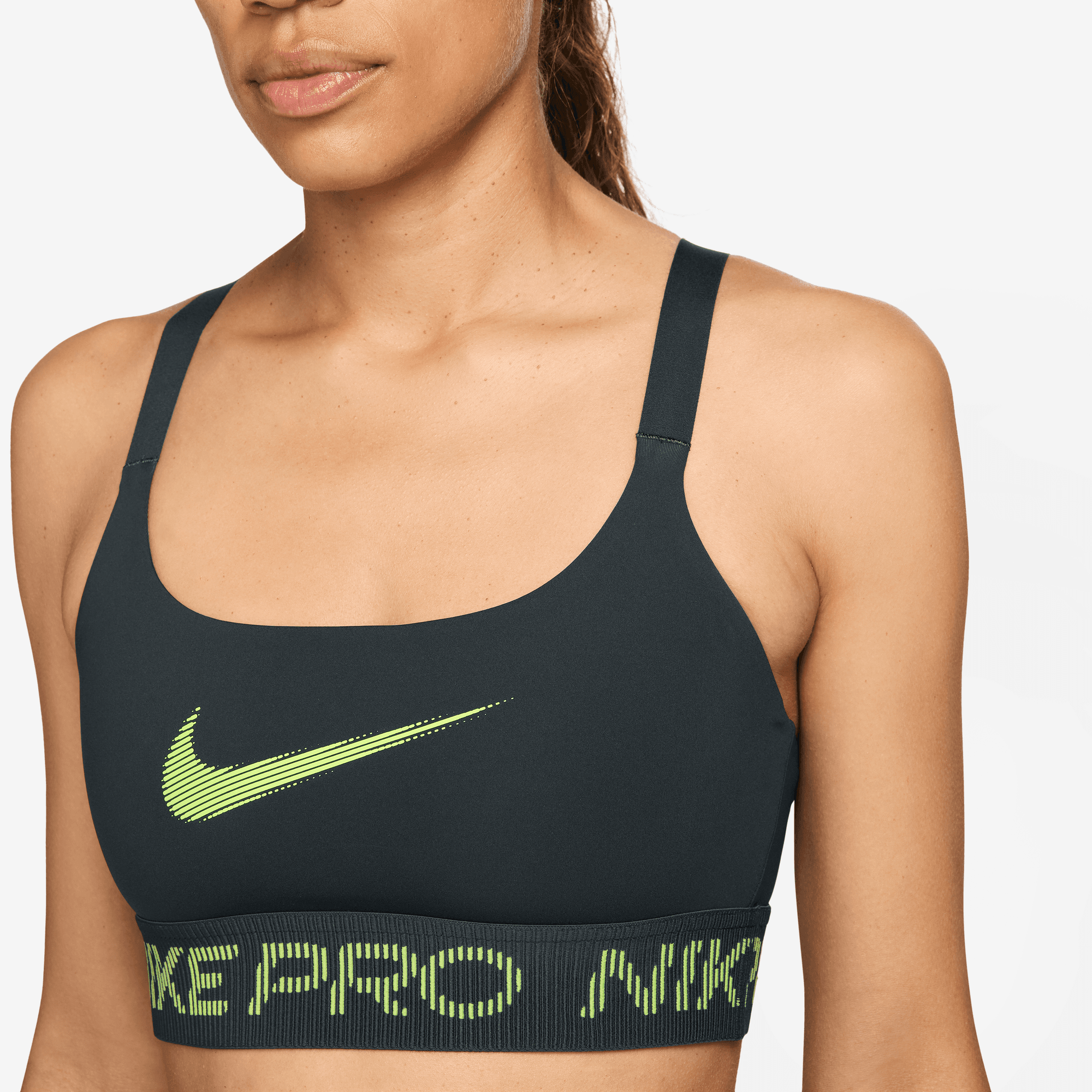 NIKE PRO WOMEN'S LIGHT-SUPPORT SPORTS BRA