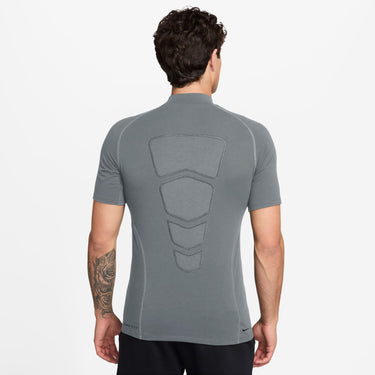 NIKE TECH MEN'S DRI-FIT SHORT-SLEEVE TOP