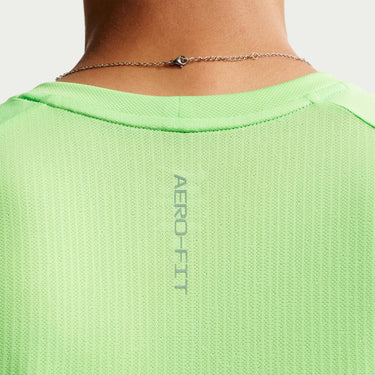 NIKE STRIDE AERO-FIT MEN'S SHORT-SLEEVE RUNNING TOP