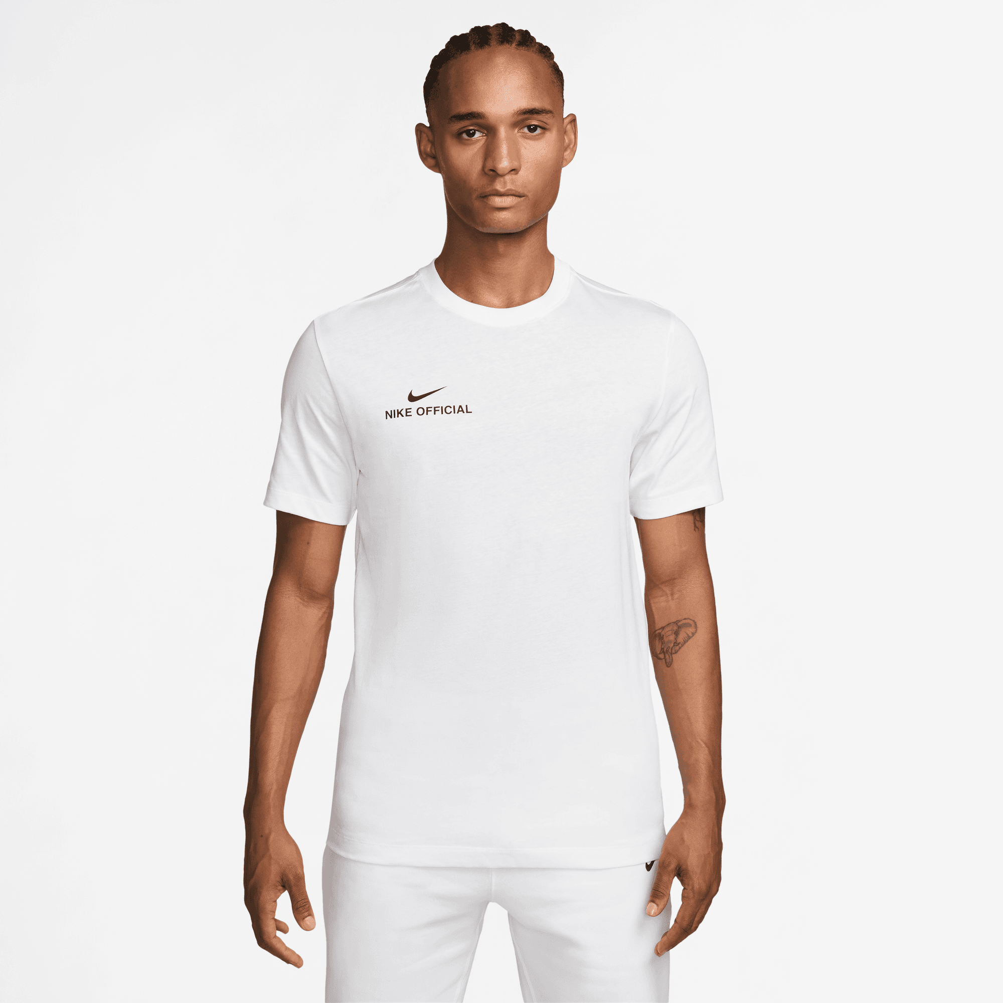 NIKE SPORTSWEAR T-SHIRT
