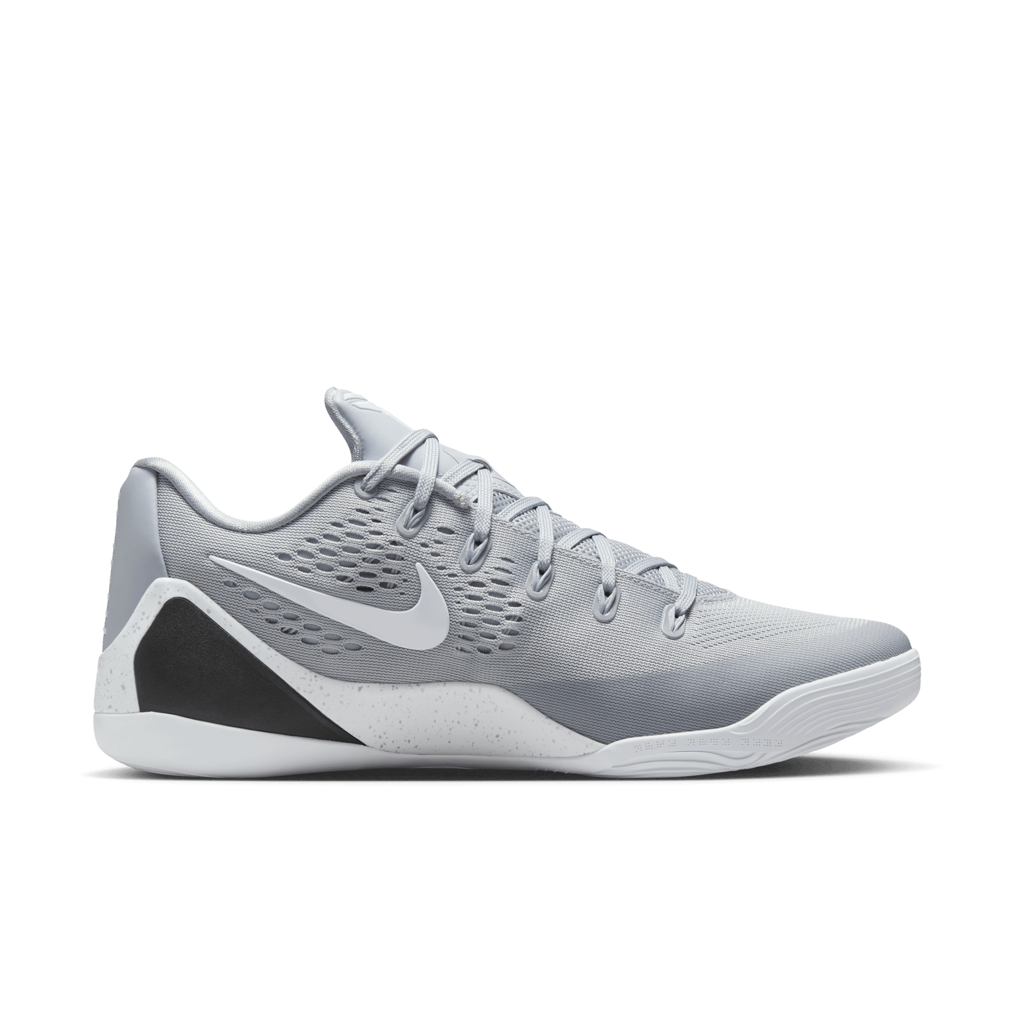 KOBE IX ELITE LOW EM PROTRO BASKETBALL SHOES