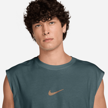 NIKE MEN'S SLEEVELESS TRAINING T-SHIRT