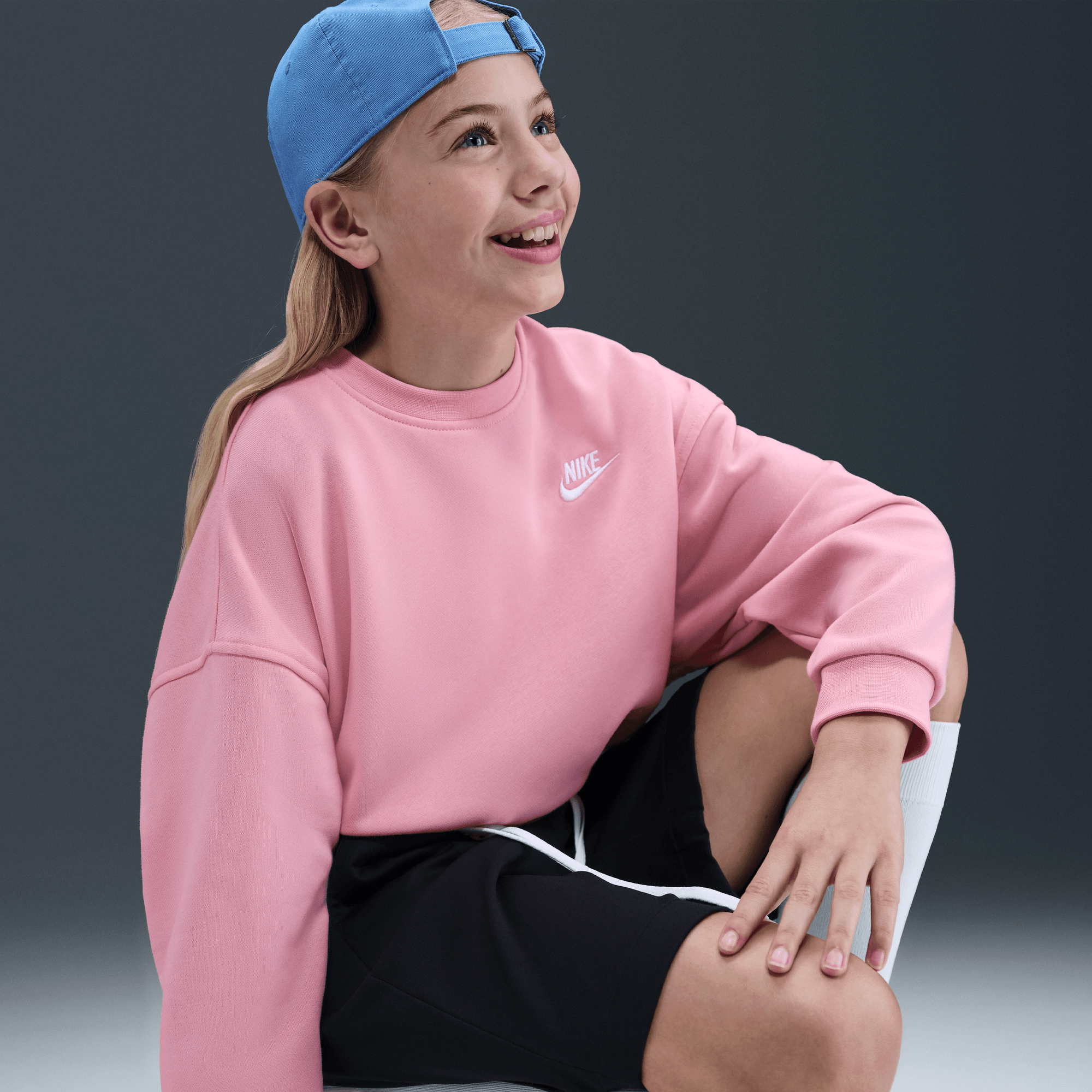 NIKE SPORTSWEAR CLUB FLEECE BIG KIDS' BOXY SWEATSHIRT