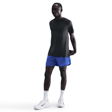 NIKE STRIDE MEN'S DRI-FIT ADV SHORT-SLEEVE RUNNING TOP WITH REFLECTIVE ACCENTS