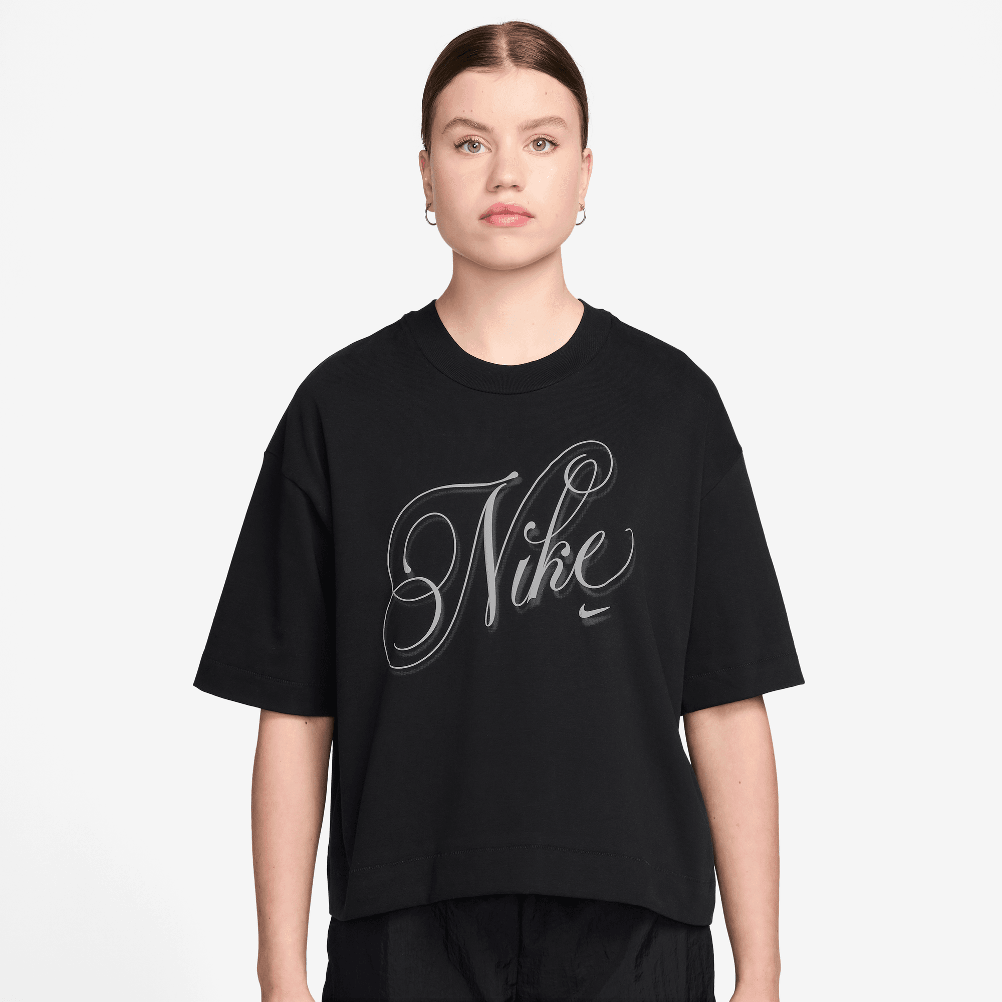 NIKE SPORTSWEAR WOMEN'S OVERSIZED SHORT-SLEEVE T-SHIRT
