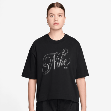 NIKE SPORTSWEAR WOMEN'S OVERSIZED SHORT-SLEEVE T-SHIRT