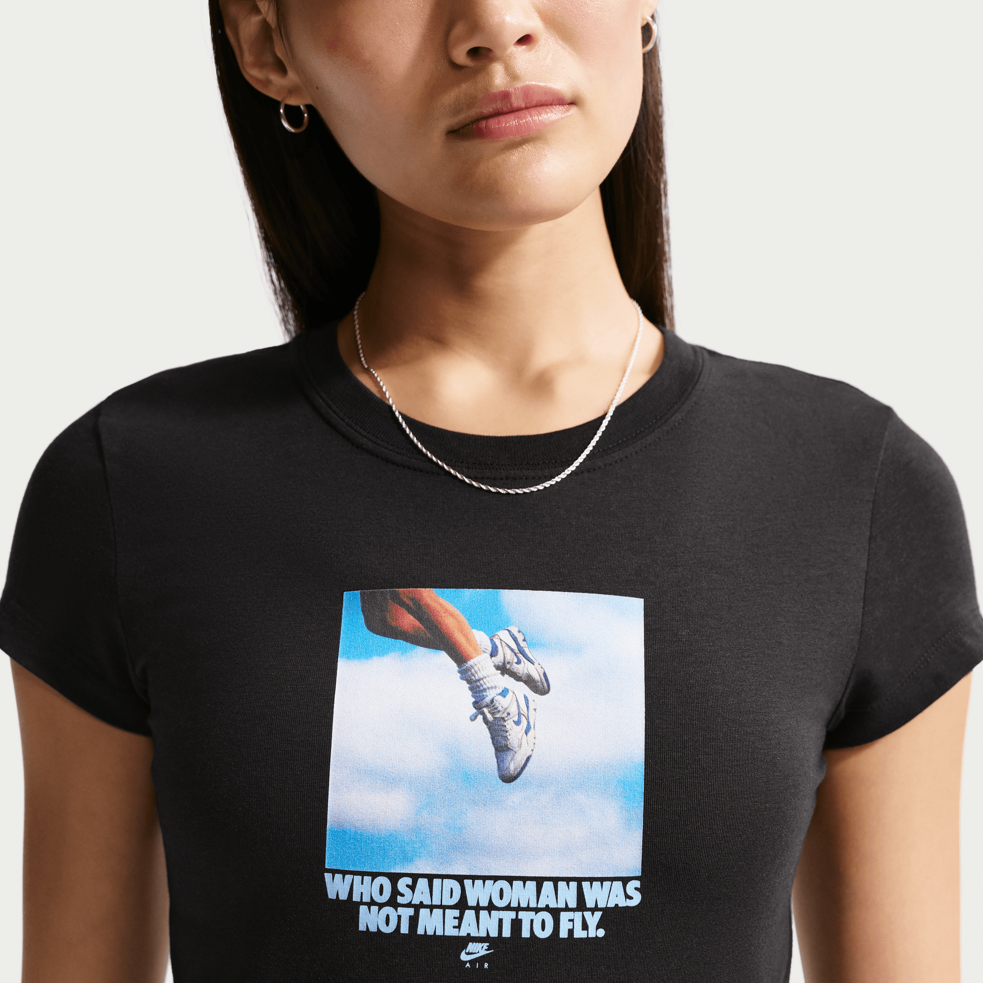 NIKE SPORTSWEAR WOMEN'S SLIM T-SHIRT