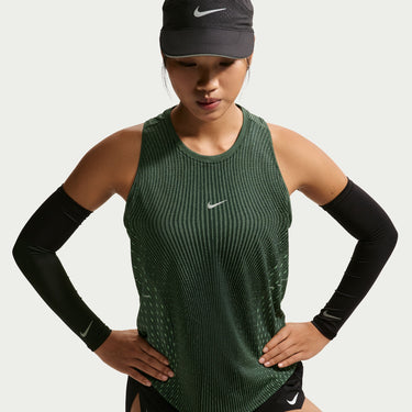 NIKE SWIFT AERO-FIT WOMEN'S RUNNING TANK T OP