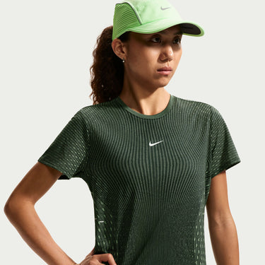 NIKE SWIFT AERO-FIT WOMEN'S SHORT-SLEEVE RUNNING TOP